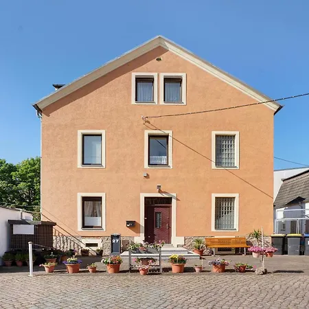 Annemarie Galle Apartment *
