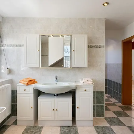 Annemarie Galle Appartement *